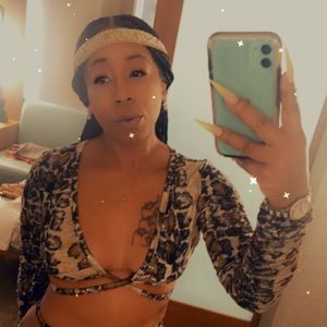 Meet your Posher, Collette